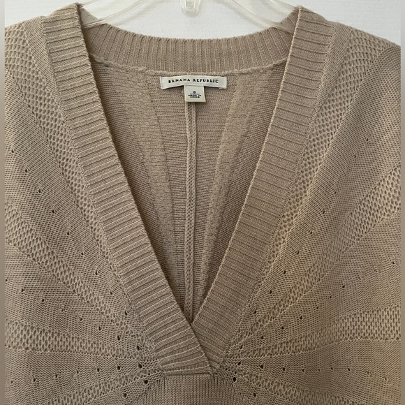 Banana Republic fitted wool tan sweater dress - Picture 2 of 6